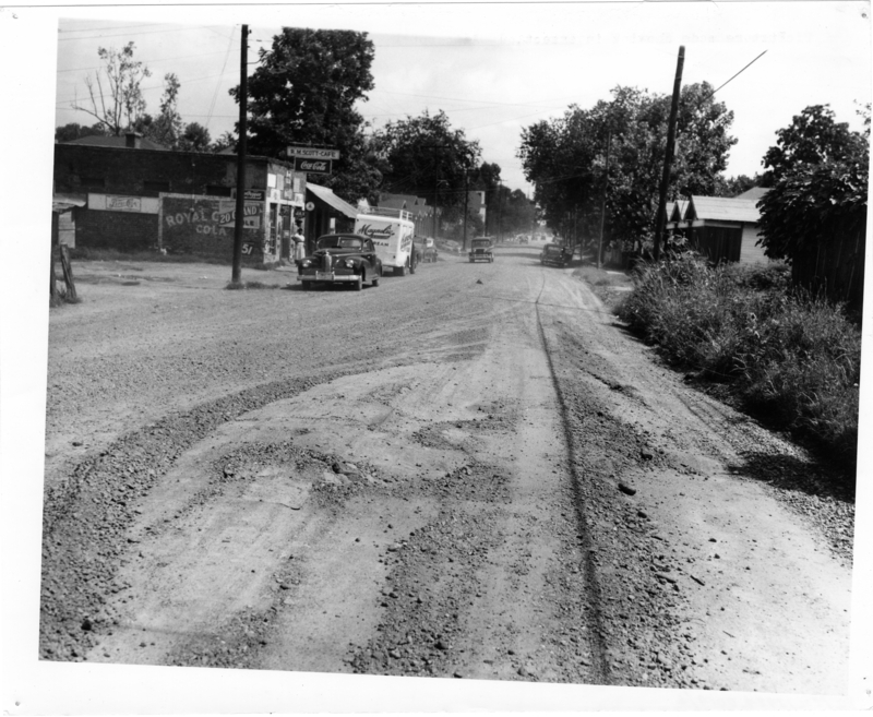 Picture made on South West Street, looking south, July 17, 1950. Call Number: PI/COL/1984.0019 (MDAH)