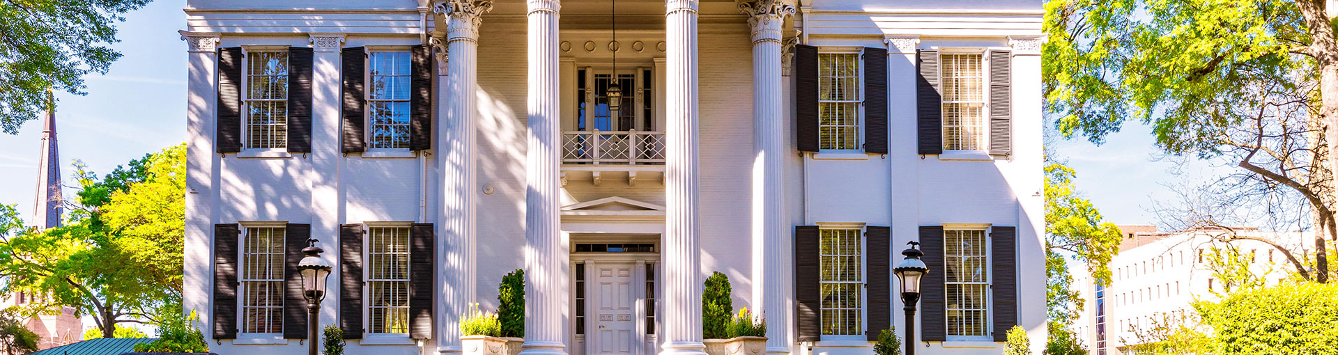 The Historic Mississippi Governor's Mansion